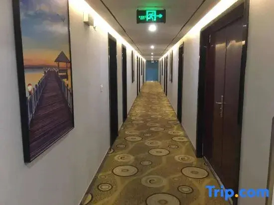 Rujia Pebble Hotel (Baoying Anyi East Road, Baoying  Yangzhou)