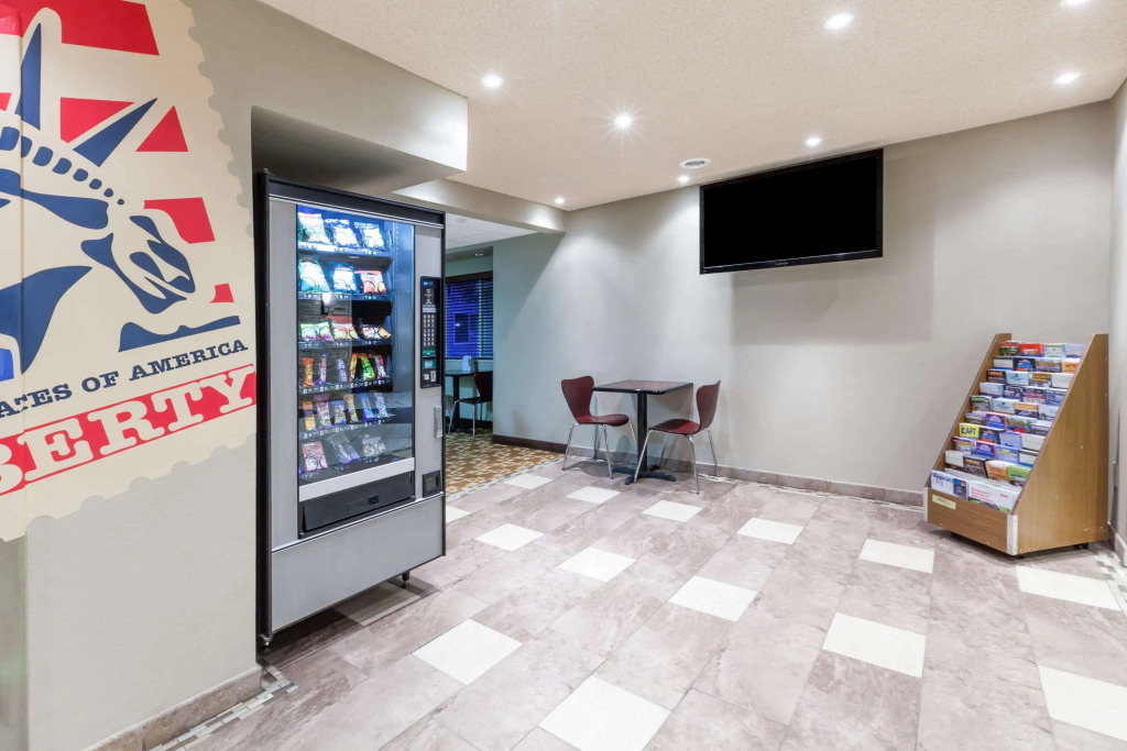 Super 8 by Wyndham Schenectady/Albany Area