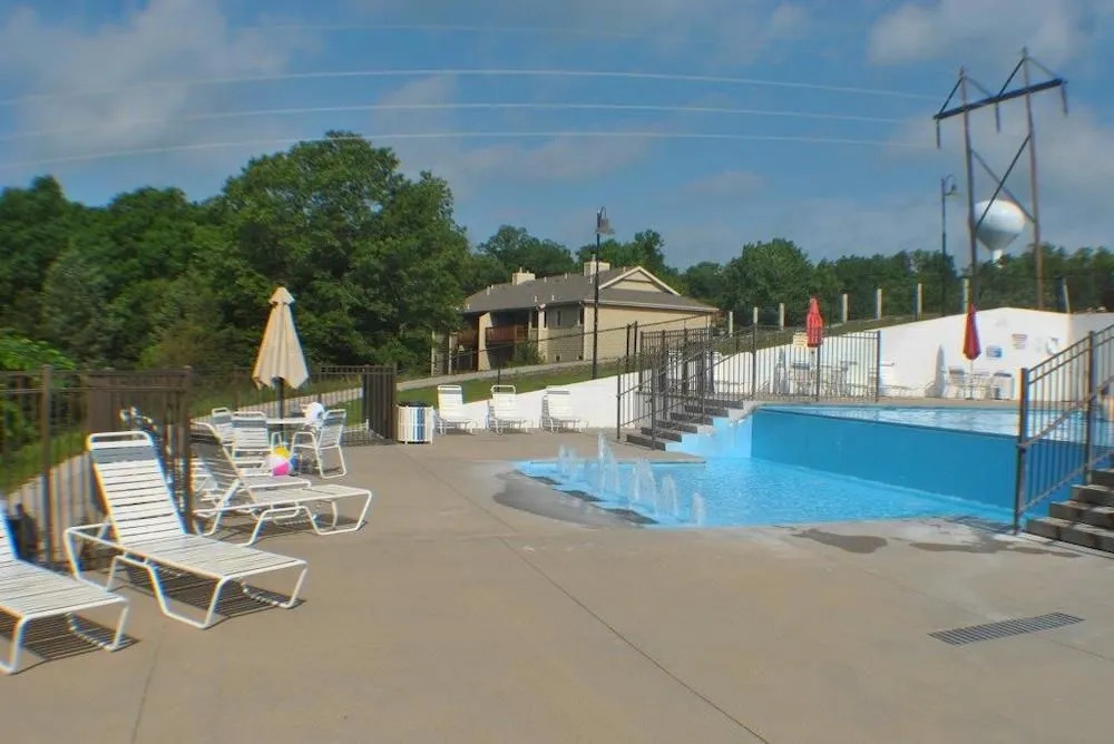 Stonebridge Village - Reeds Spring