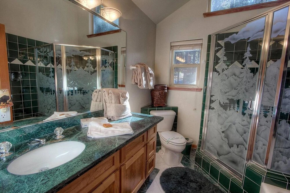 Silver Rock Lodge by Lake Tahoe Accommodations