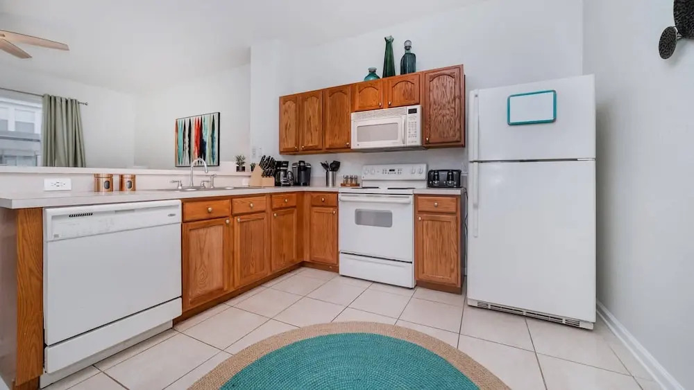 7679 Sir Kaufman Court