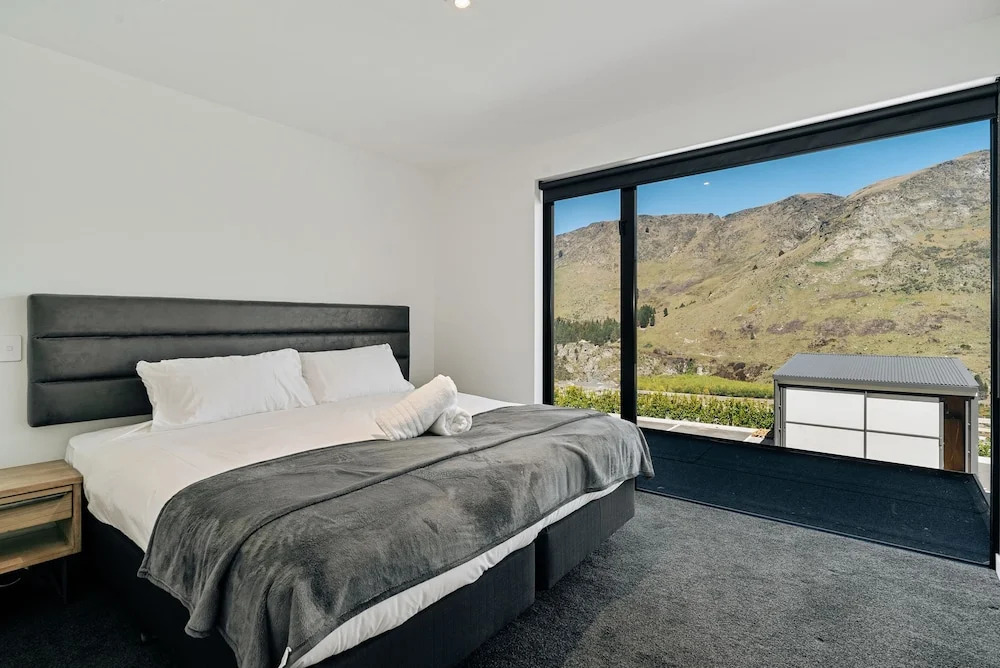 Residence du Parc Apartments By Staysouth
