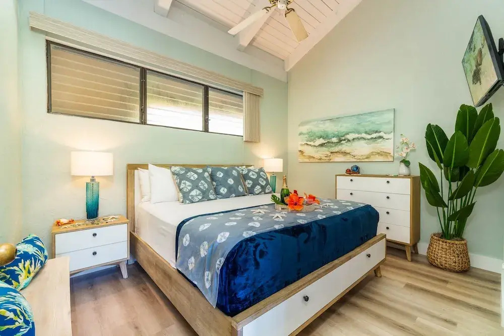 Papakea K406 OceanView 2 Bedroom/2 bath 2 Condo by RedAwning