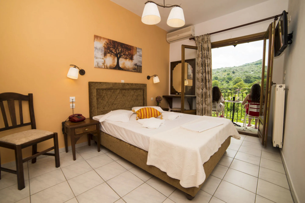 Hotel Agnadi - Horefto