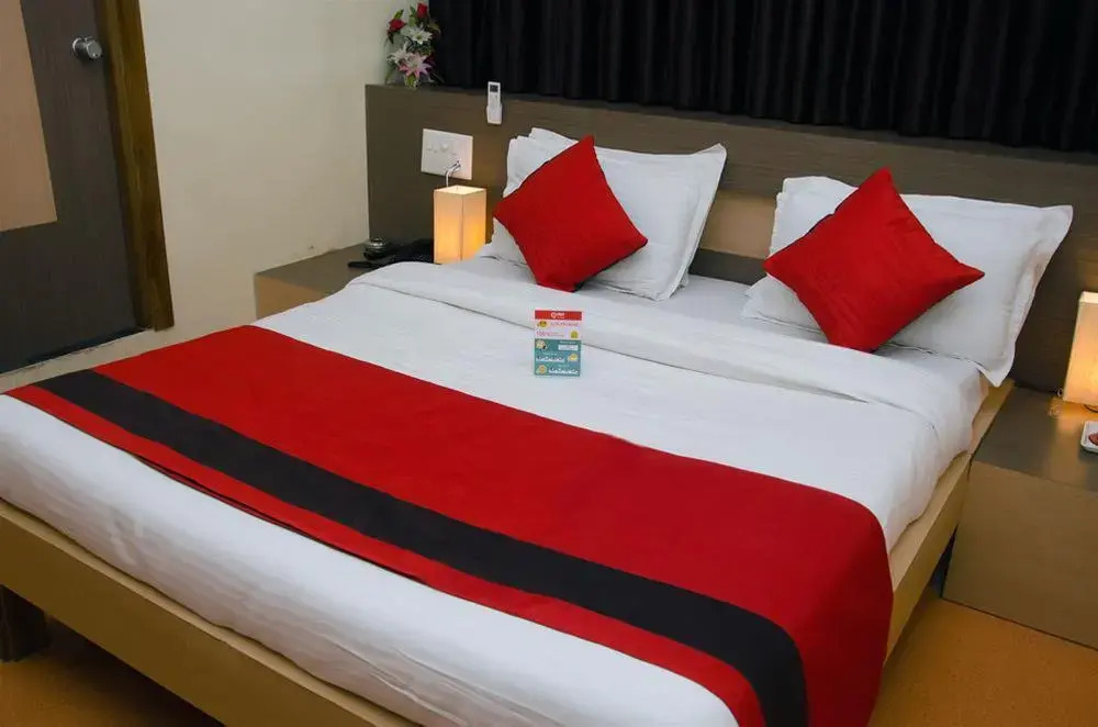 OYO Rooms Prahlad Nagar Garden 3