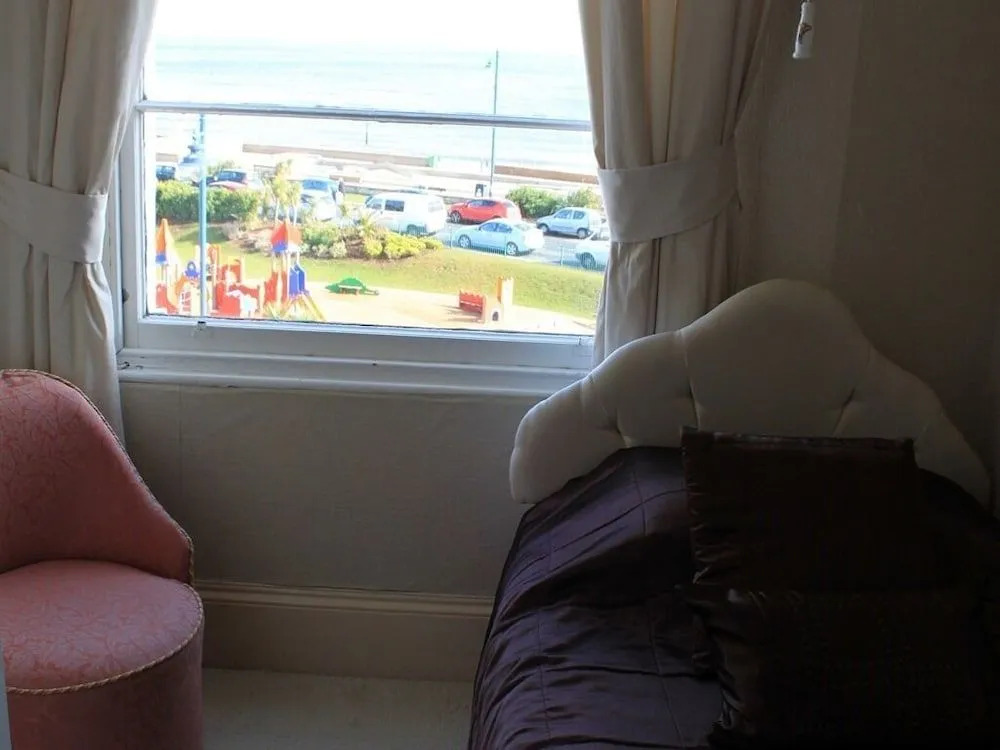 Lynton House Hotel
