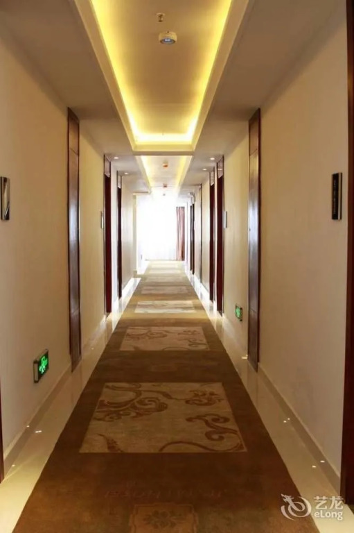 Honghu Jintai Hotel