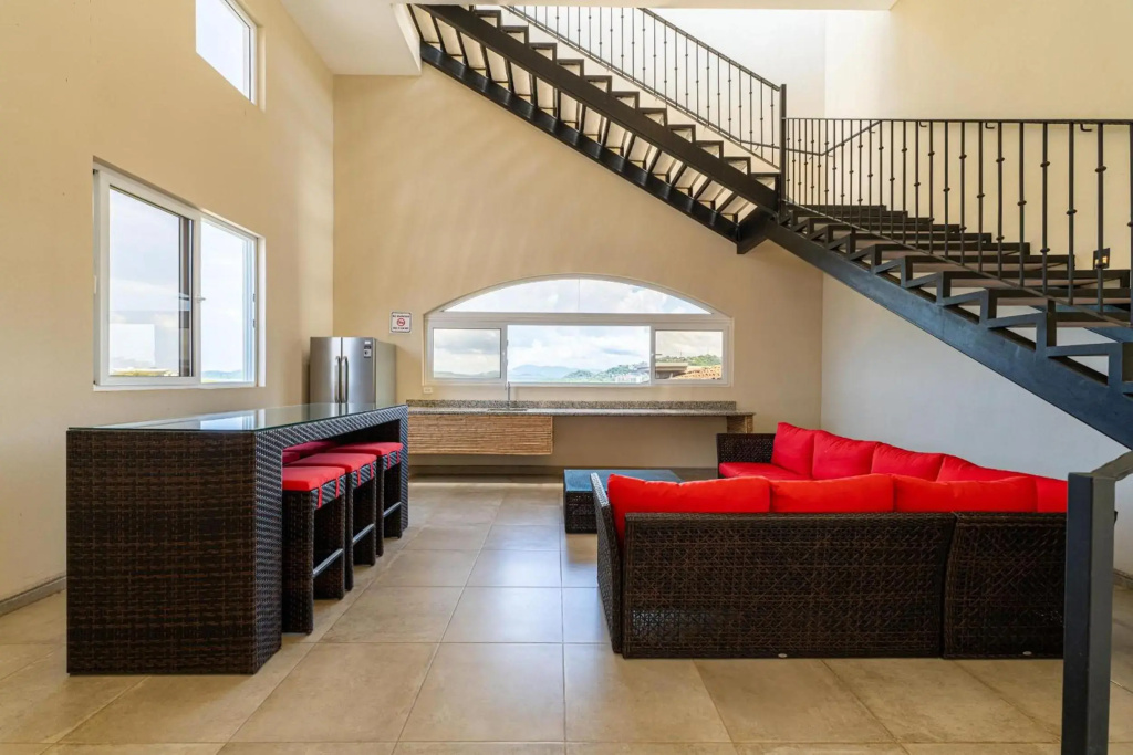 Condo for up to 4 guest in a resort-like community, just steps form the beach