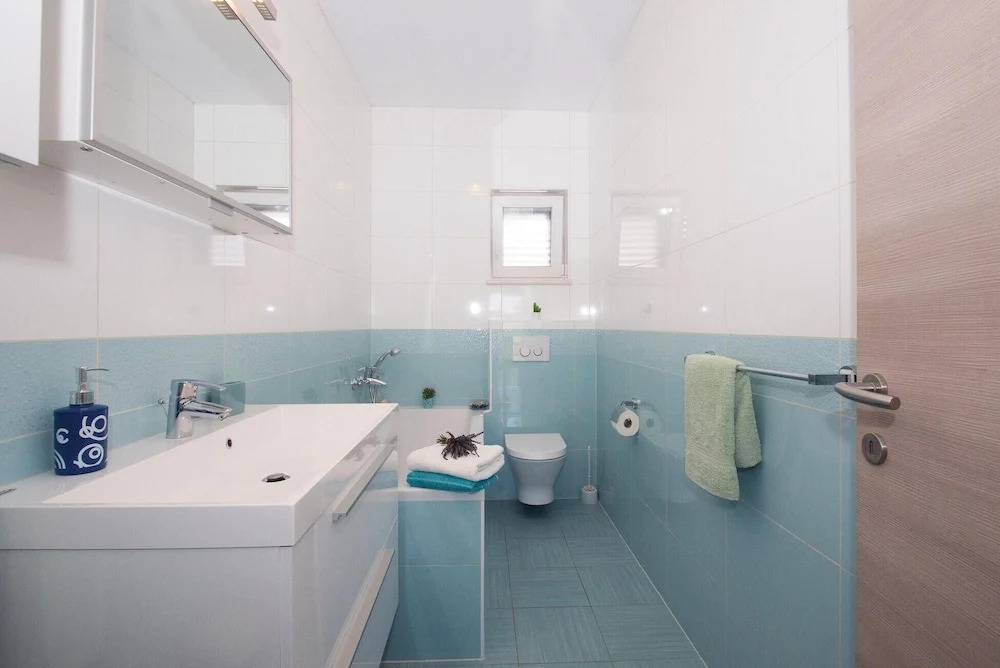 Amazing Home in Lumbarda With Wifi and 6 Bedrooms
