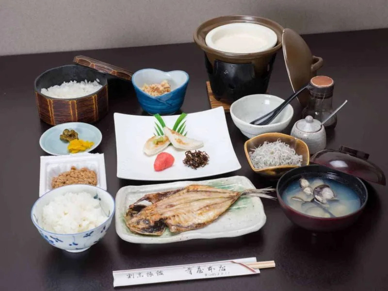 Ryokan Sakanaya Honten