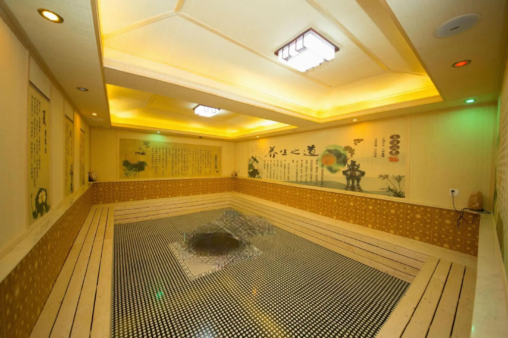 Yuhe Hotel