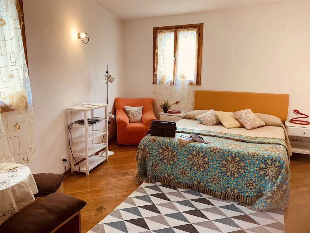 Grimaldi Apartments - Ai Leoncini