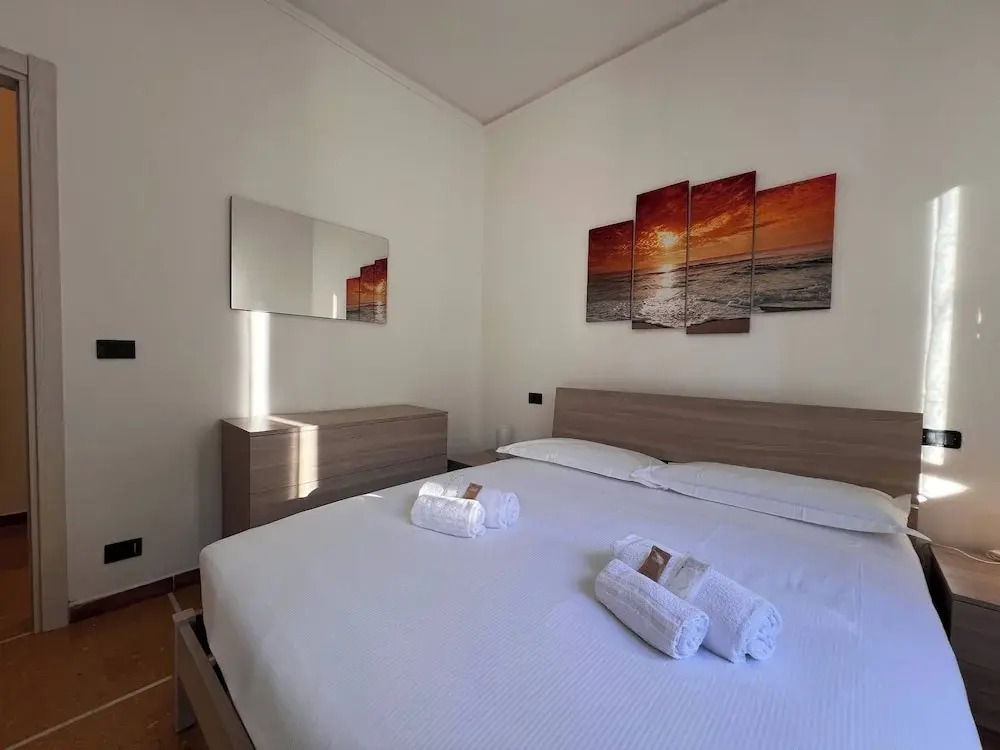 Inviting 1-bedroom flat with Balcony