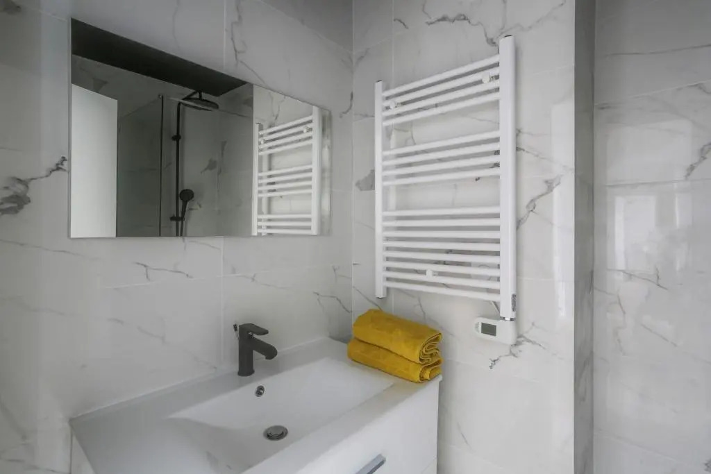 Magnifique T5 (12pers) 129m²-Climatisé-Vieux-Port