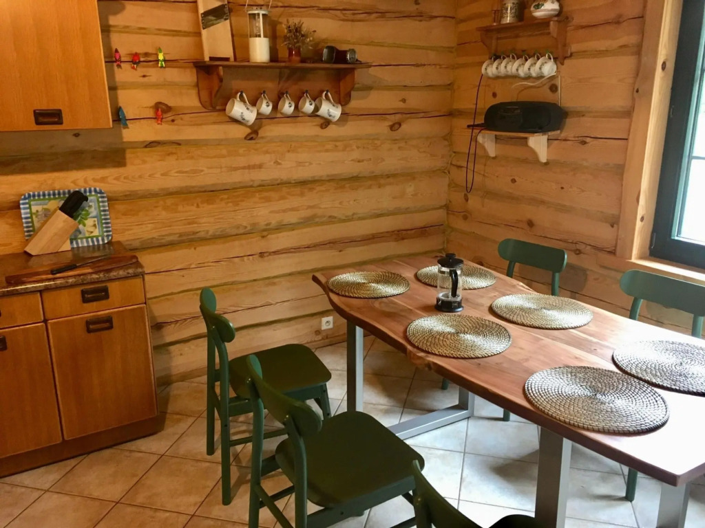 Wooden Cottage in Czarny Mlyn With Garden and Barbecue