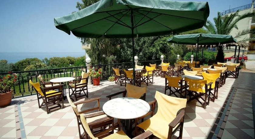 Elegant Beach Hotel