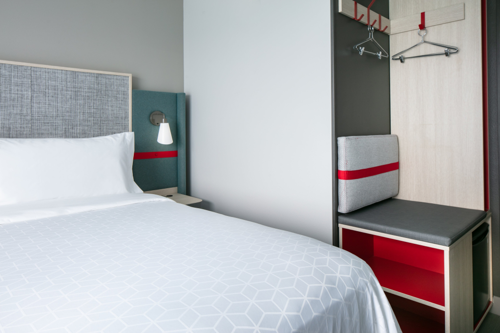 Avid Hotels - Roseville - Minneapolis North by IHG
