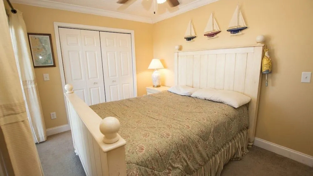 Castaway Cove - 6 Br Home
