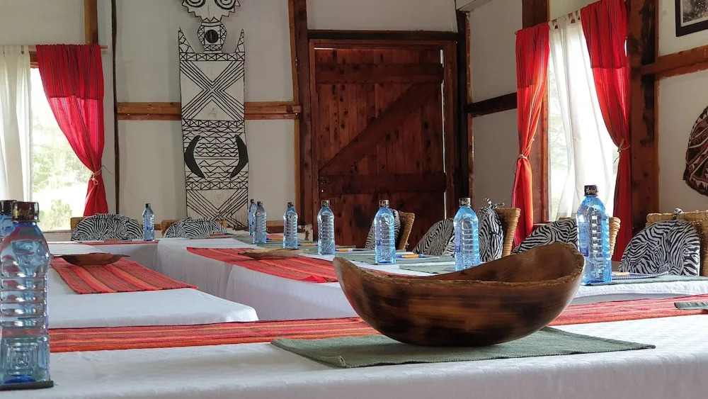 Swara Acacia Lodge