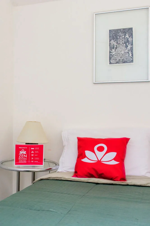 ZEN Rooms Mena Barreto