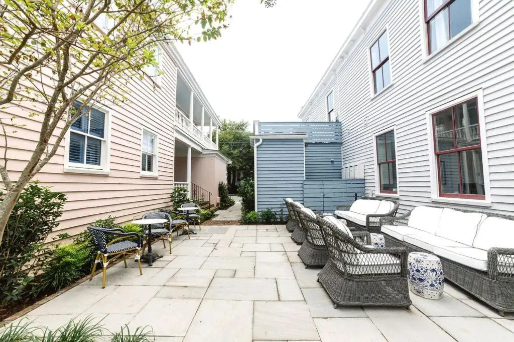 Guesthouse Charleston EAST 46 E