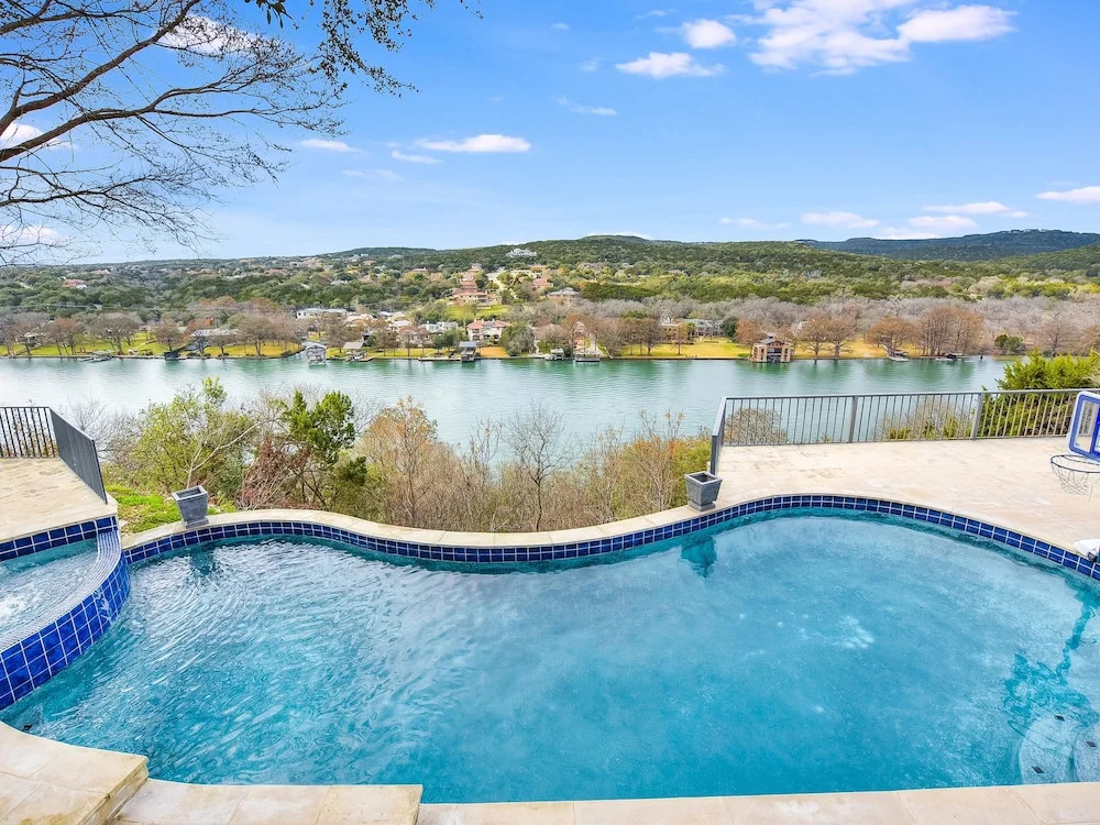 The Arrive Vista Estate Above Lake Austin 5 Bedroom Home