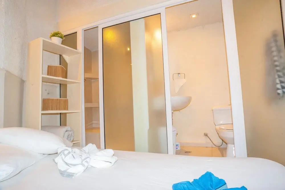 Privado Apartamento con balcón Habana