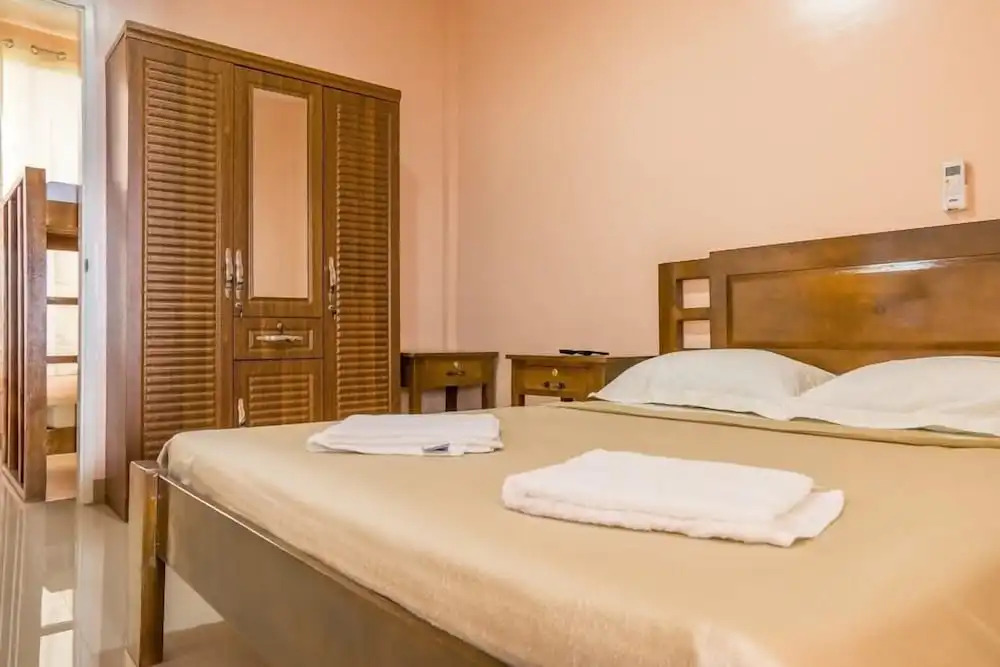 Kellocks Seaview Apartelle