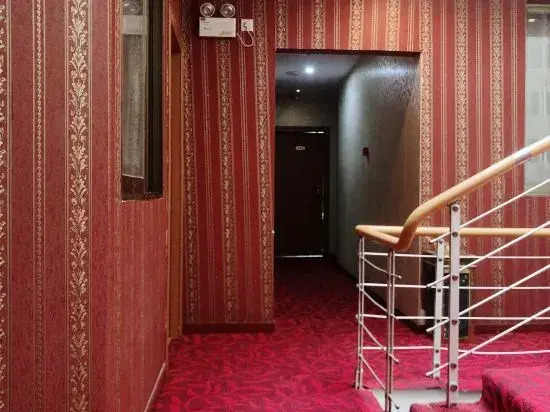 Jiujiu Express Hotel