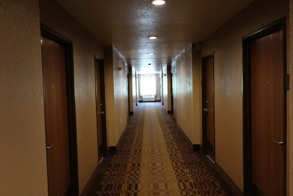 West Worth Inn & Suites White Settlement