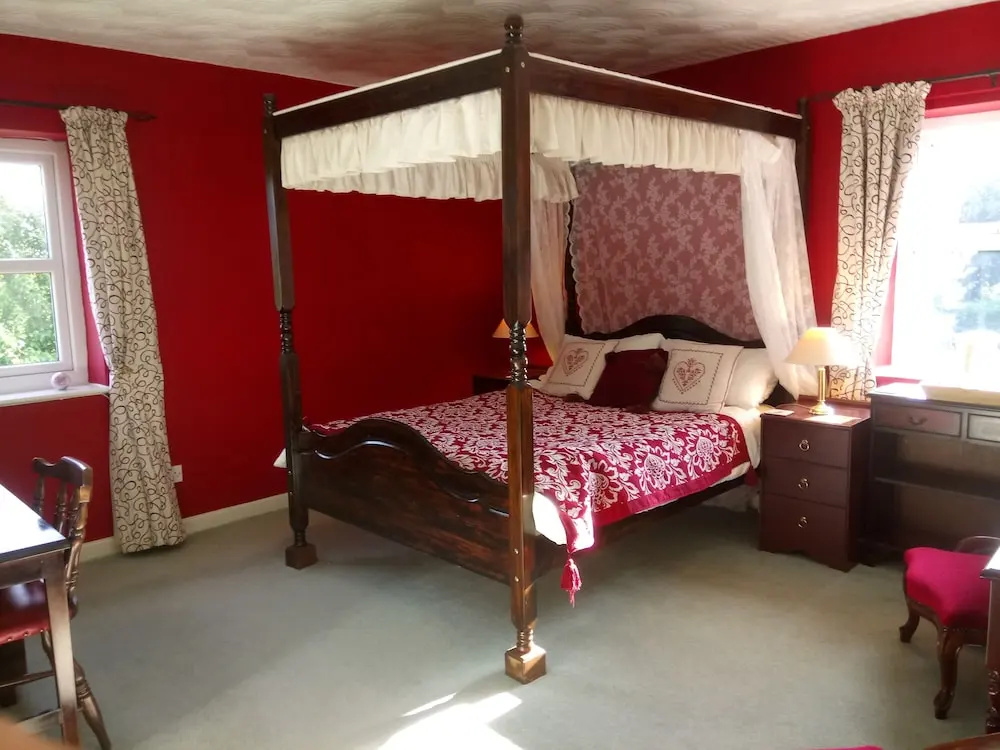 Elmfield House