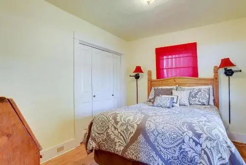 Albany-Close to Old Mill-3BR/2BA