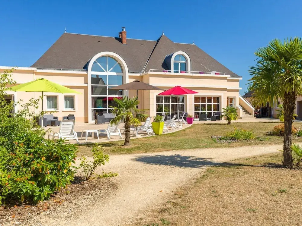 Holiday Home With Garden and Terrace