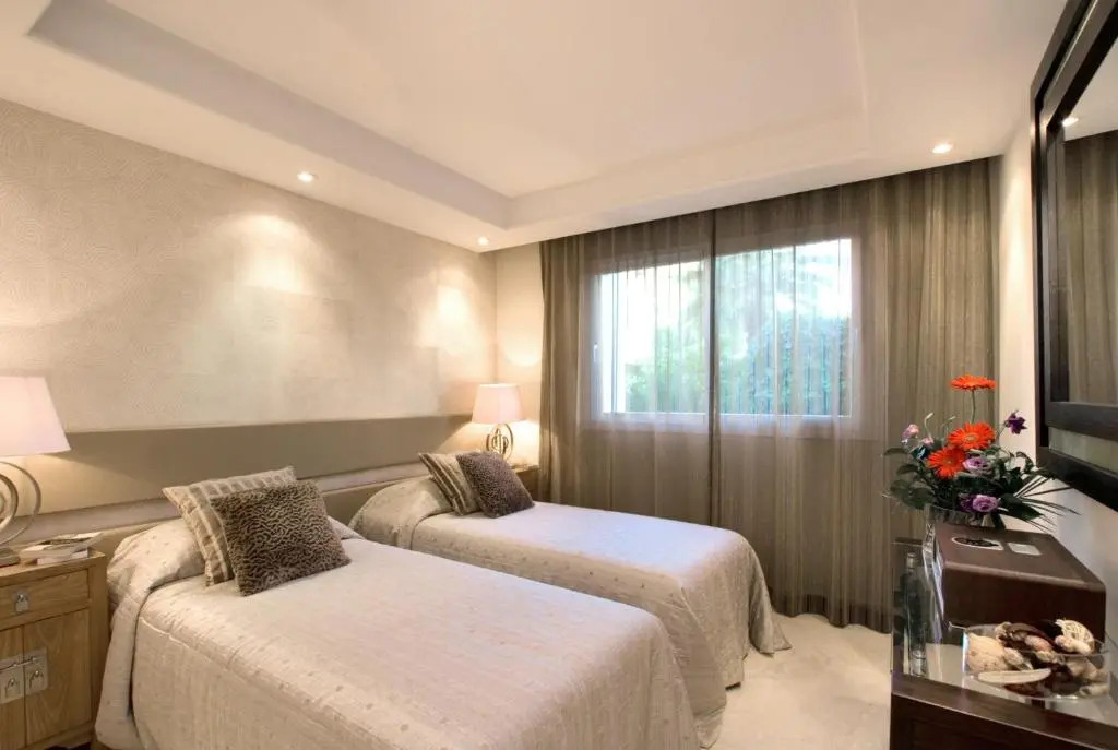 Apt 212 Heaven Beach Apartments, Guadalmansa Playa