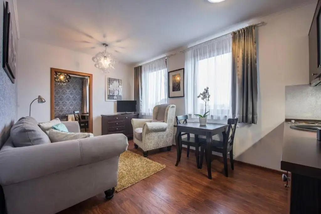 G88 RESIDENCE