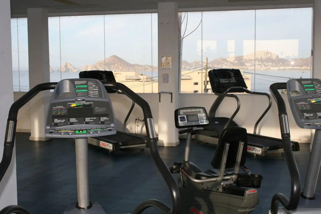 Sunrock Hotel and Suites