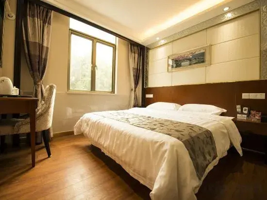 Guangzhou Yuanli Hotel (Pazhou Exhibition Chigang Subway Station)