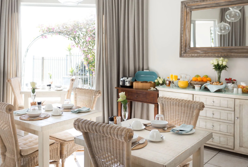 Ocean Watch Guest House