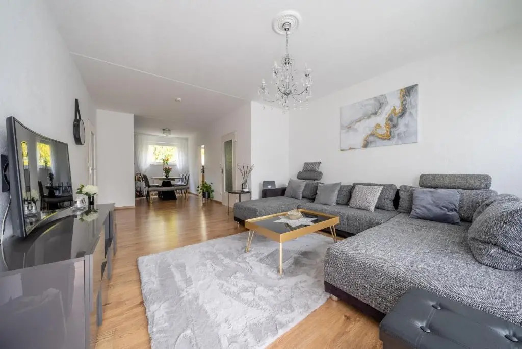 ID 5394 - Private Apartment