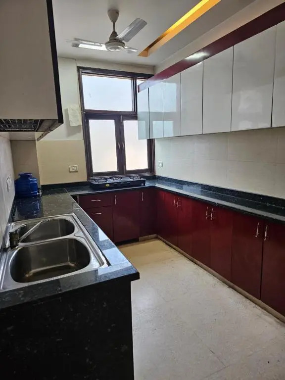 Spacious 2bhk apartment!