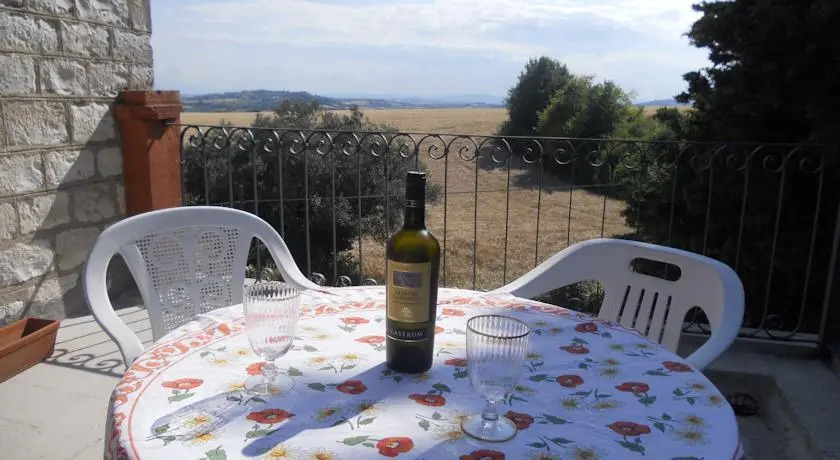 Il Vecchio Mandorlo