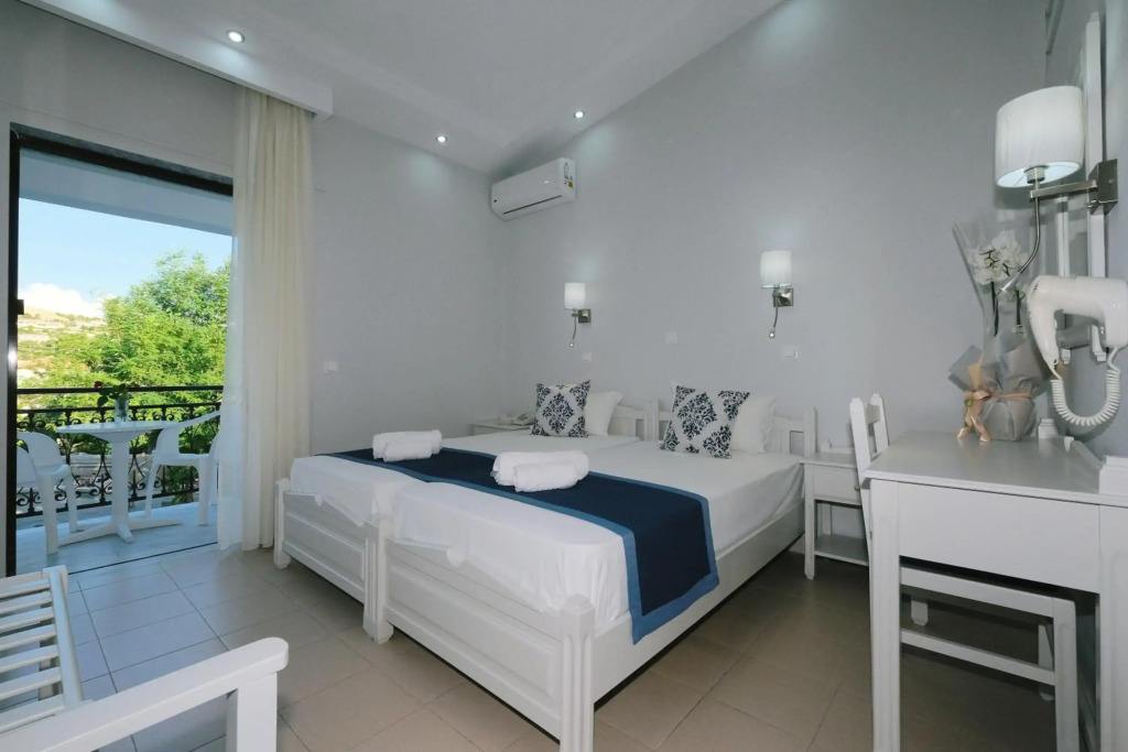 Ifestos Hotel