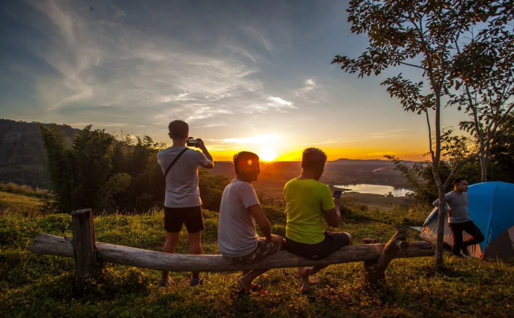 Khonrak Talaymok Khao Kho