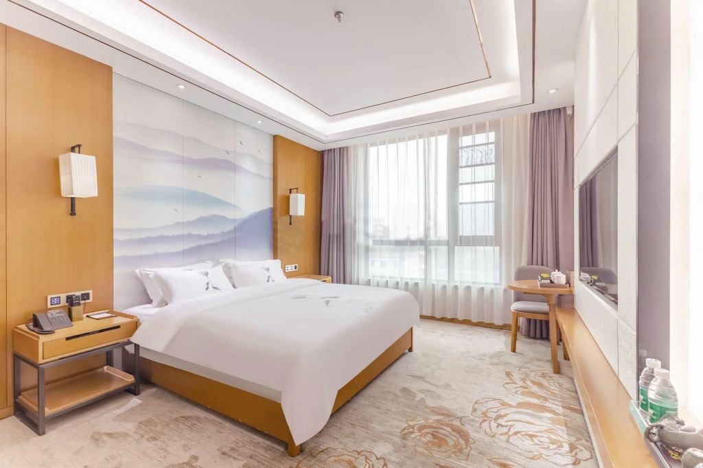 Poyang Hotel