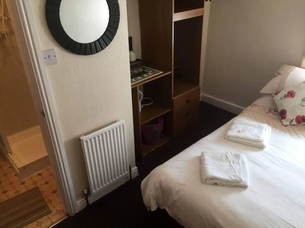 Willow Grove Hotel