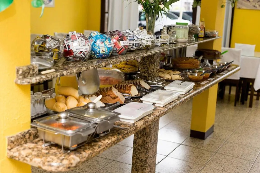 Cheri Ami Hotel