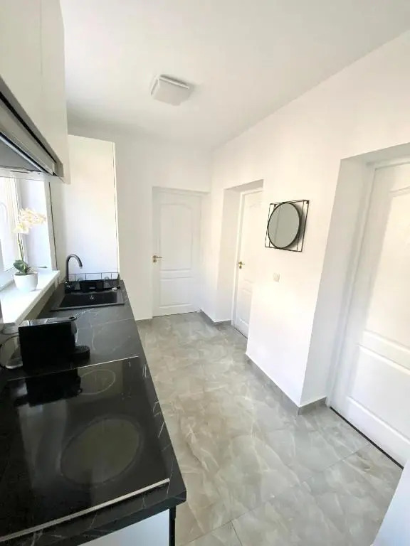 Marble Home by Sandmar