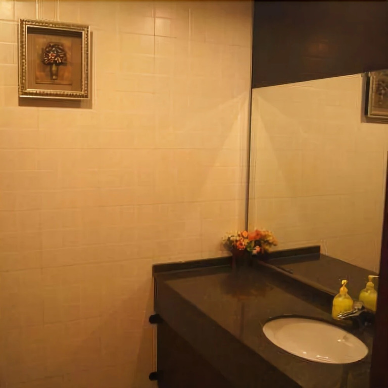 Tanghu Upark Hao Ting Hotel（Shuangliu Airport Store）
