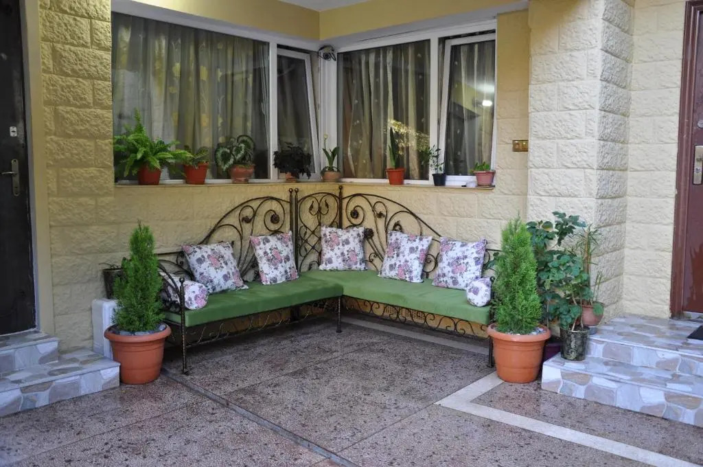 Apartment on Sundukiani Street Lane
