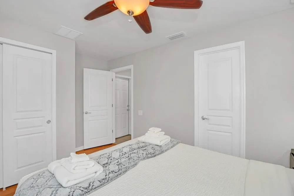 Stunning Home With Great Pool Area, 5 Miles From Disney! CDC Standards #5wh524